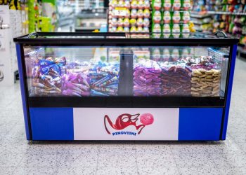 Kalusteet kesän viileille sesonkituotteille